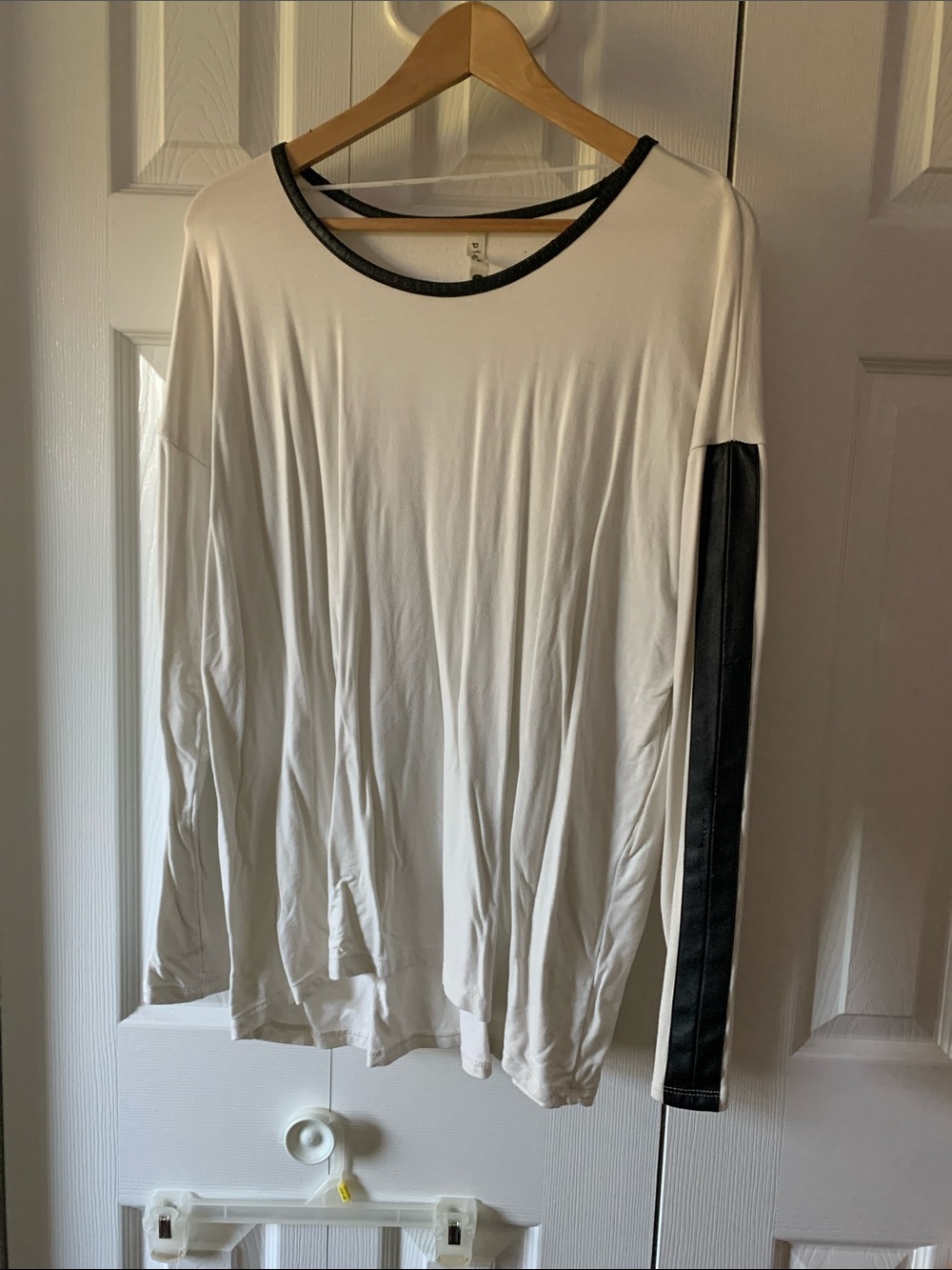 Kensie Cream Long Sleeve Top with Black Sleeve Stripe